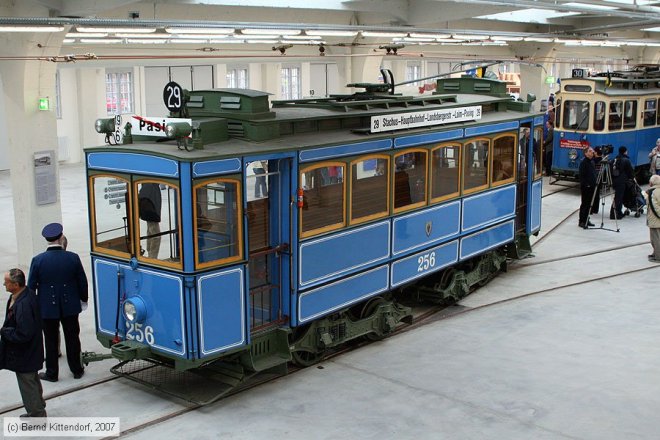 Muenchen 256 071027